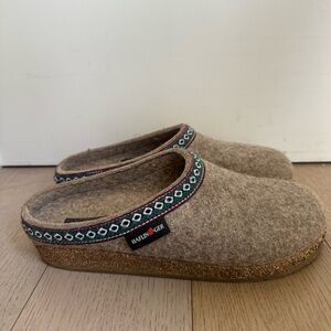 HAFLINGER Earth GZ Classic 40
